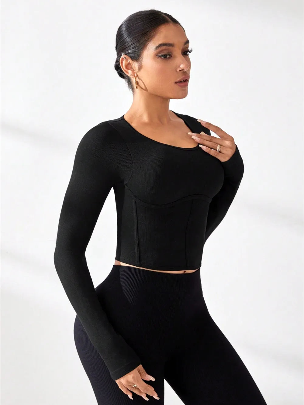 Round Neck Long Sleeve Active T-Shirt