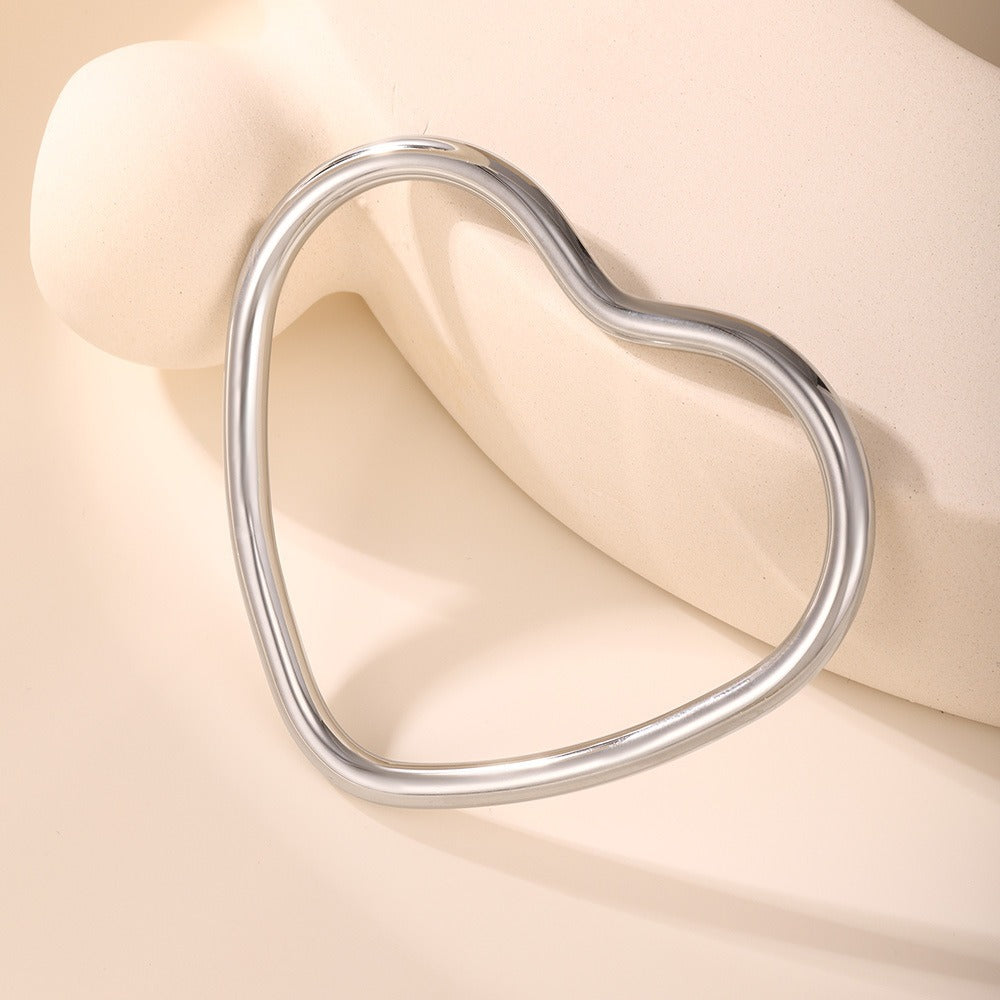 18K gold heart-shaped design simple unique bracelet