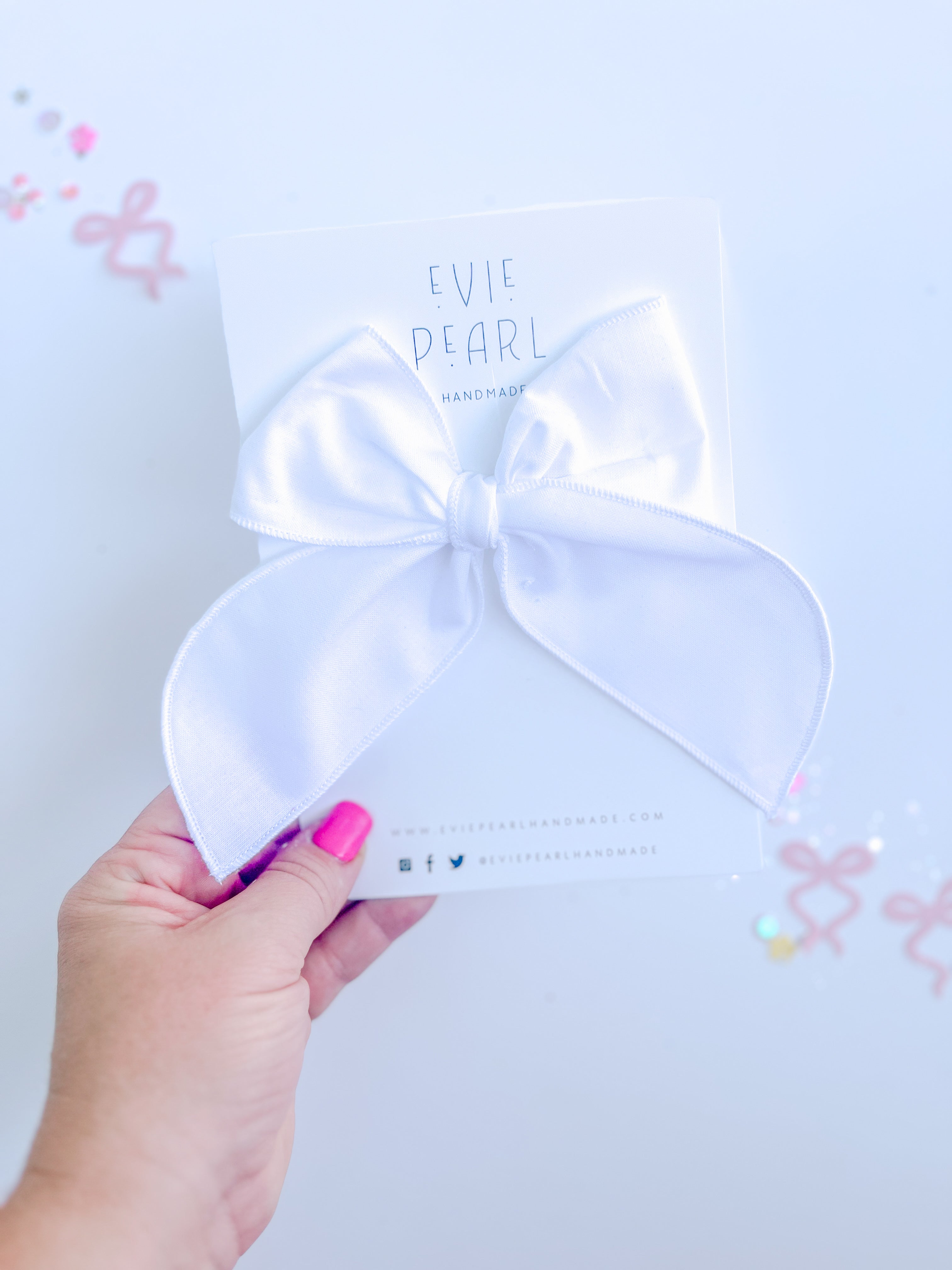 White Solid Oversized Bow