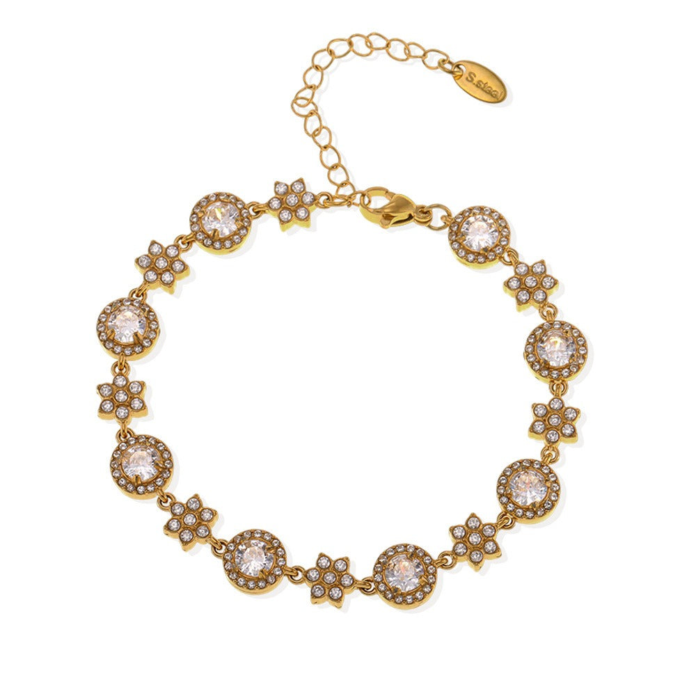 18K Gold Six-Leaf Flower and Circle Design Beautiful Dazzling Bracelet