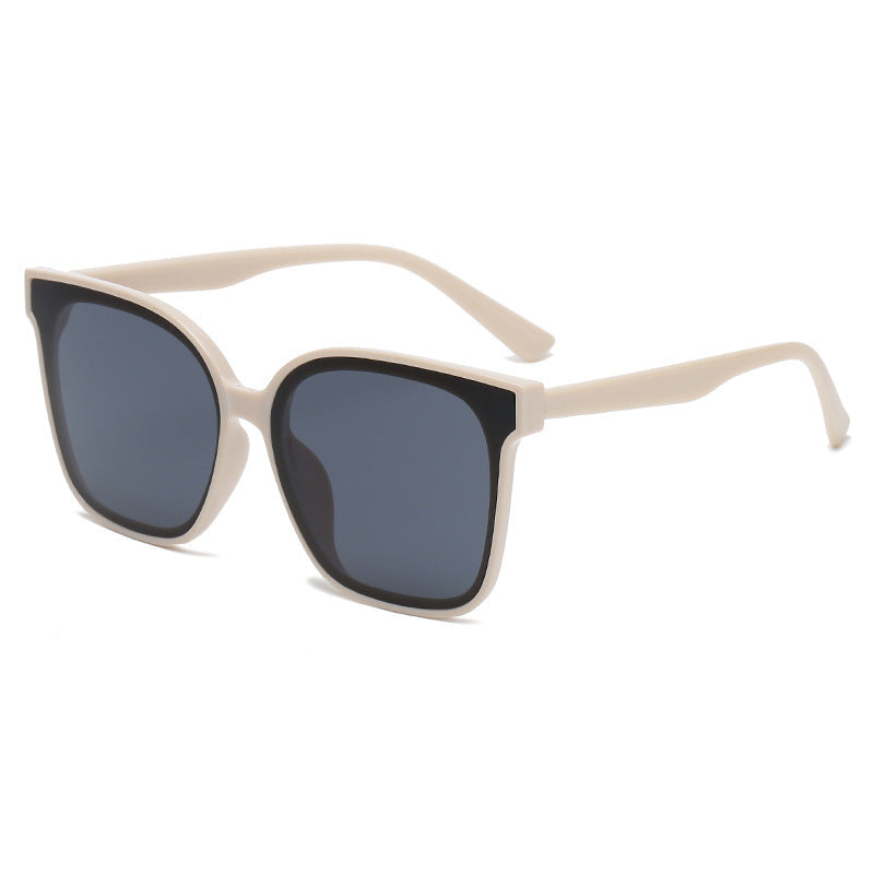 Retro INS Style Sunglasses – Minimalist Everyday Fashion Shades