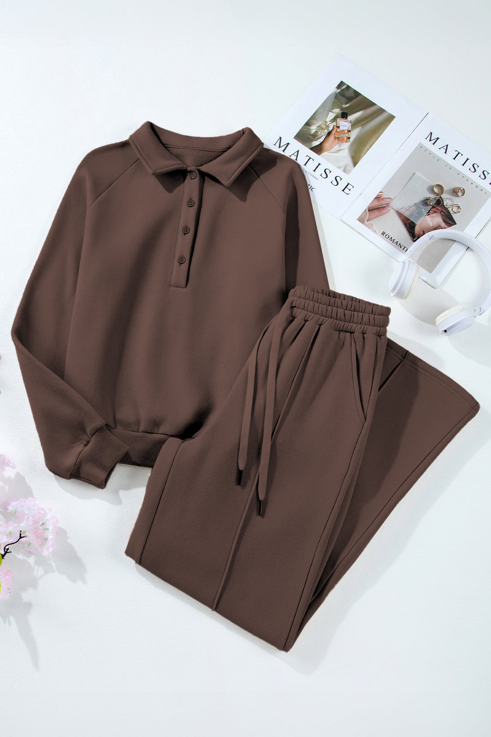 Women's Solid Collared Sweatshirt and Wide-Leg Jogger Set - Brown