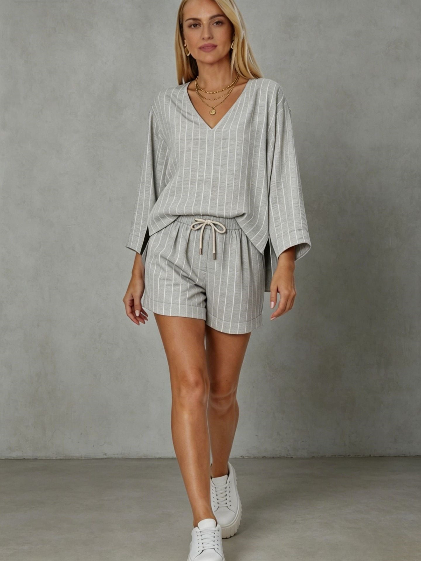 Women's Loose V-Neck Long Sleeve Striped Shorts Set Casual Lounge