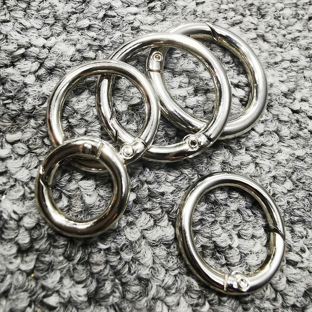 Zinc Alloy Spring Coil Open Ring Keychain