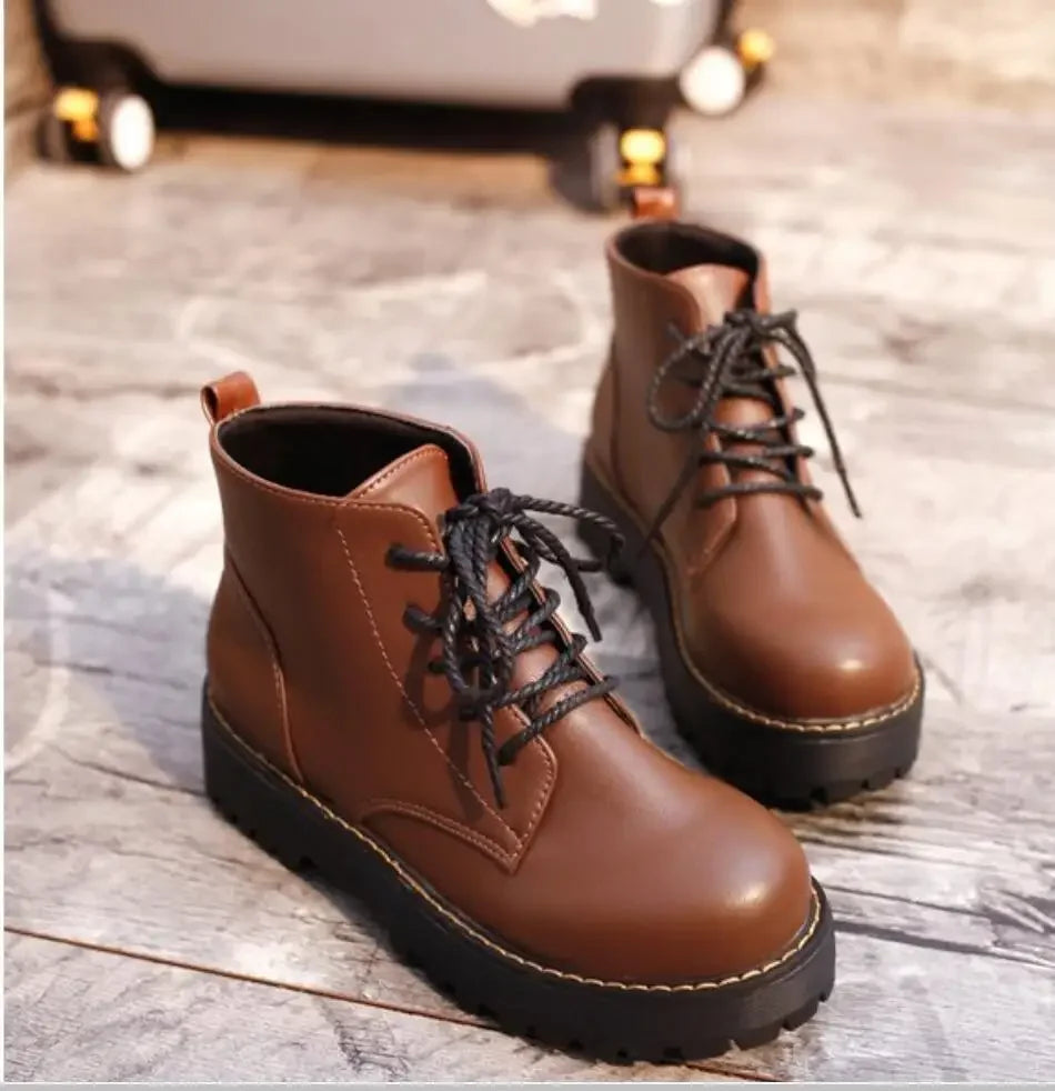 Women's Black Retro Platform Lace-Up Ankle Boots with Chunky Sole - Image 6