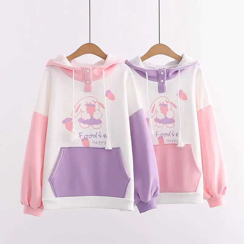 Women's Colorblock Fleece Hooded Sweatshirt with Graphic Print - Image 3