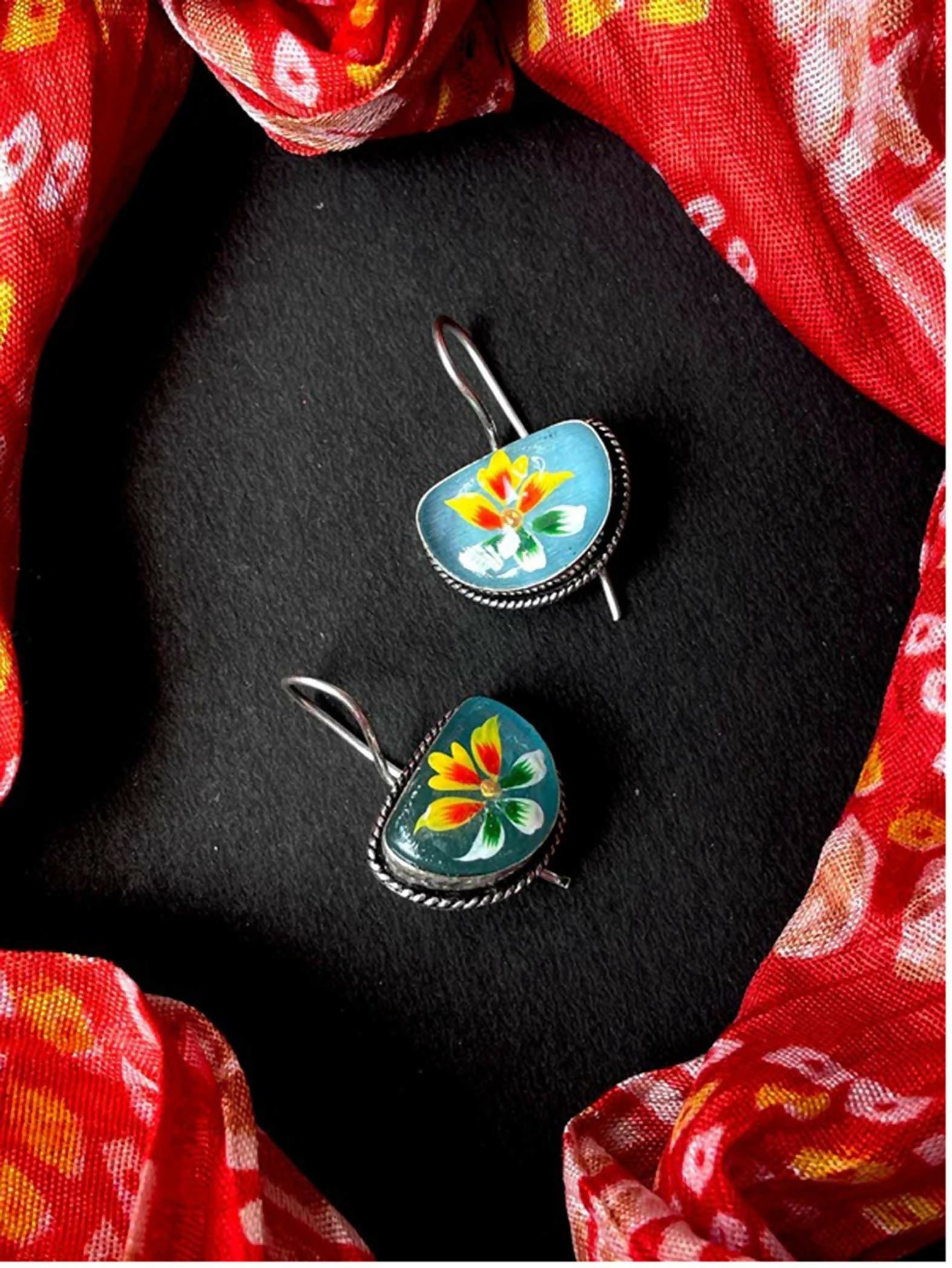 Sky blue hand-painted Monalisa stone earrings in brass, 3cm length