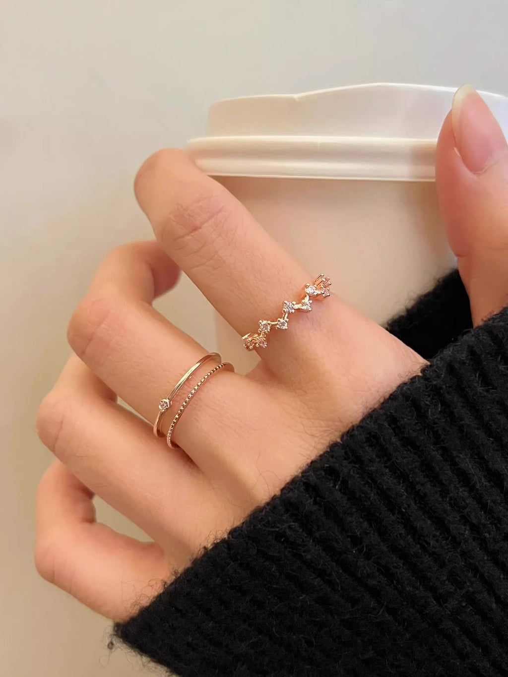 Star Zircon Ring For Women, Niche Twist Band, Luxury High-End Pinky & Index Finger Ring