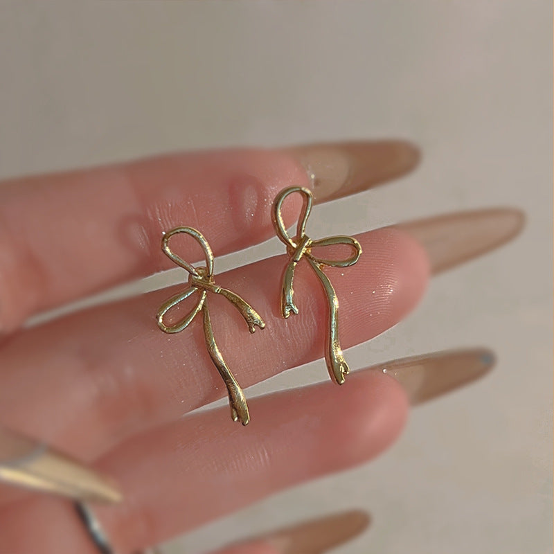 Dainty Heart Gold Plated Stud Earrings Minimalist Chic Jewelry