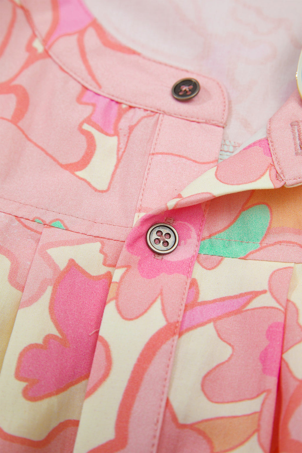 Floral Pintuck Short Sleeve Cotton Blouse in Pink Cream Peach