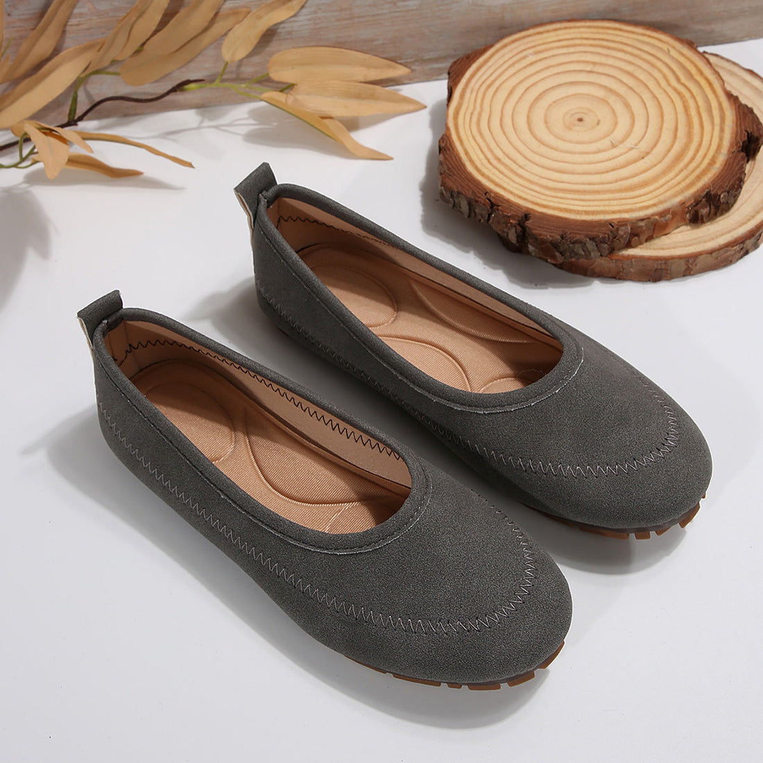 Women's Slip-On Loafers - Round Toe Flat Casual