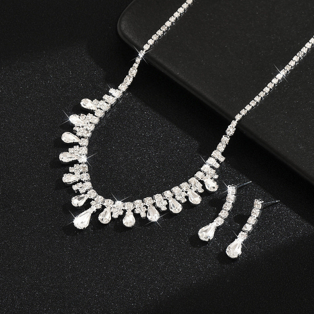 Women 2 Pcs V Shaped Waterfall Teardrop Rhinestone Jewelry Set,Choker Necklace And Dangle Earrings,Elegant Bridal Costume Accessories For Wedding Banquet Party Occasion