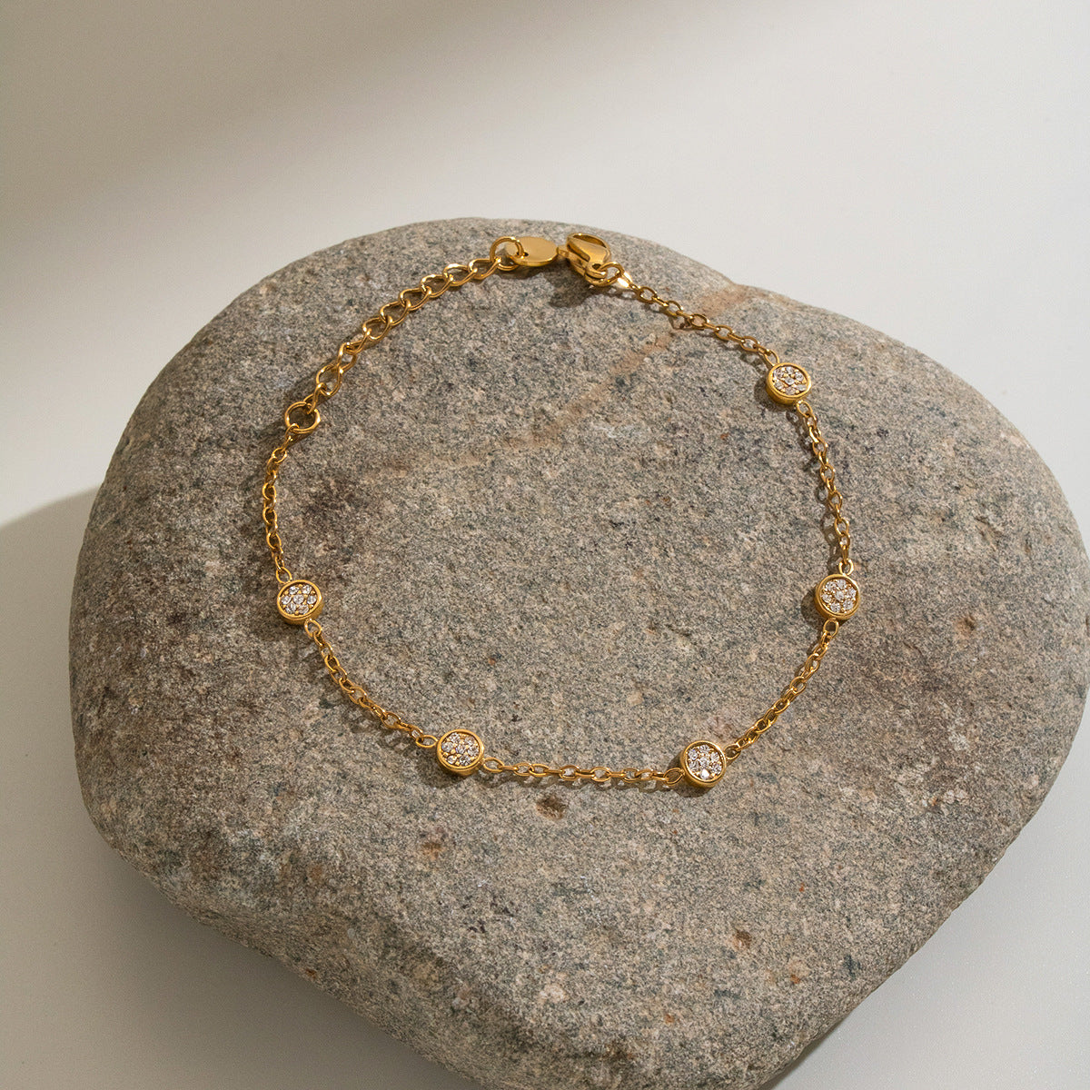 Womens Minimalist Stainless Steel Bracelet With Diamonds
