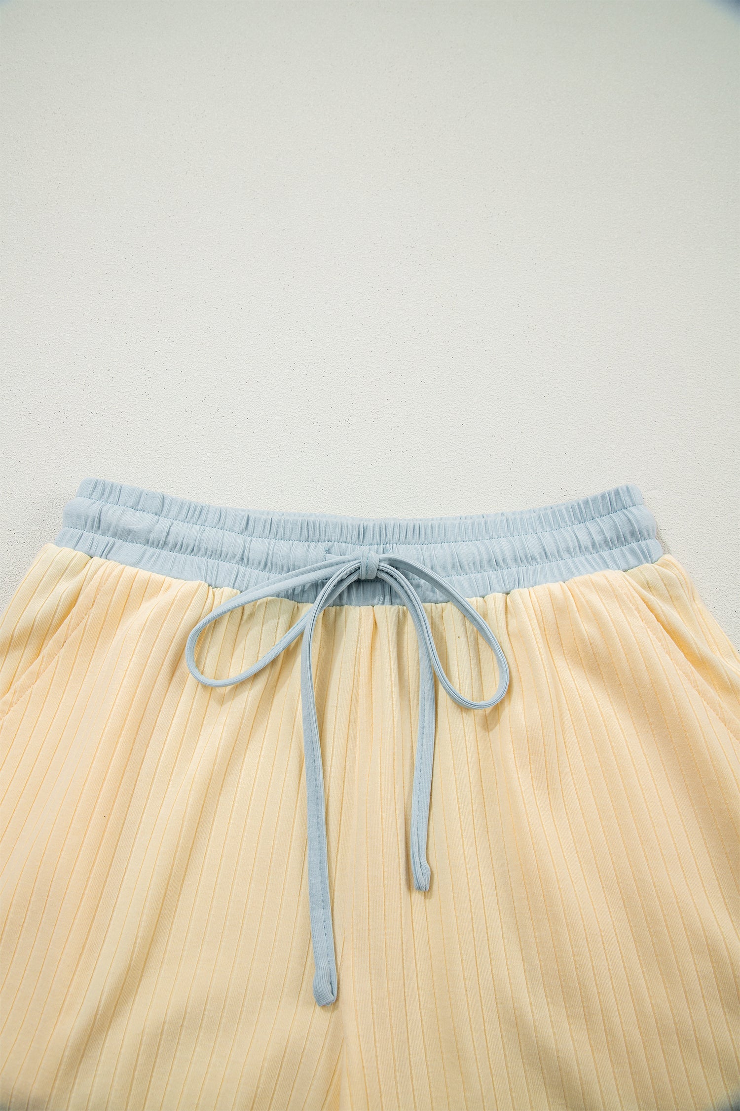 Sunny Trim Casual Short Set: Ribbed Knit Loungewear Outfit