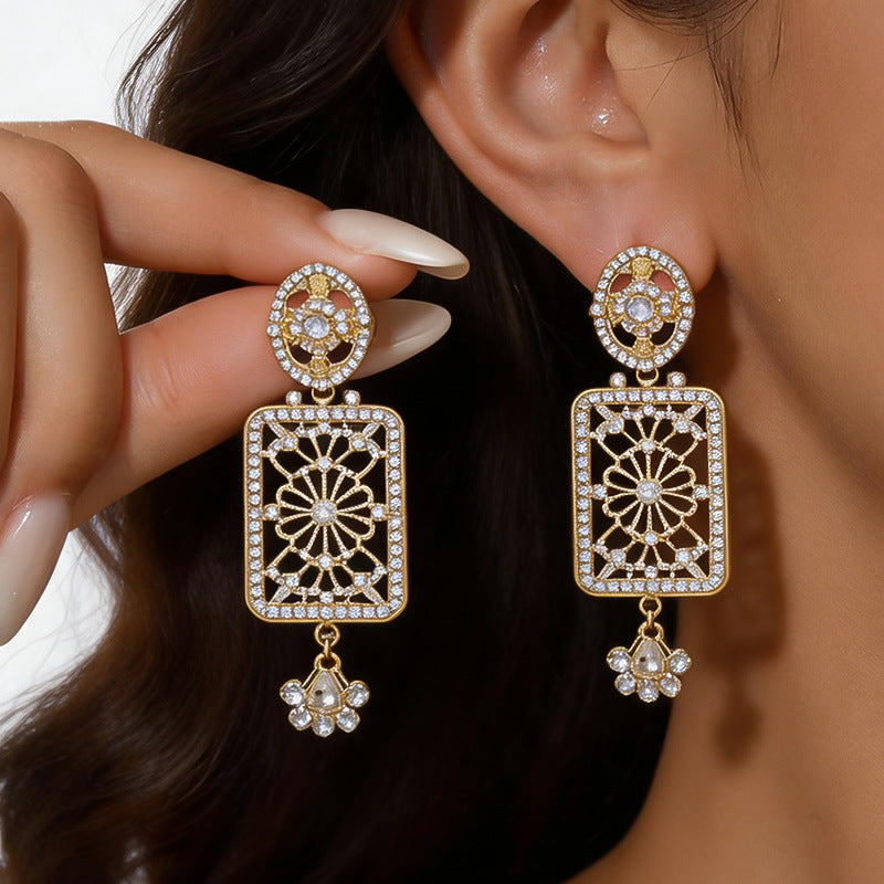 Womens Retro Ethnic Style Oval Rhinestone Inlaid Stud Earrings,Costume Earrings For Daily Party Wear