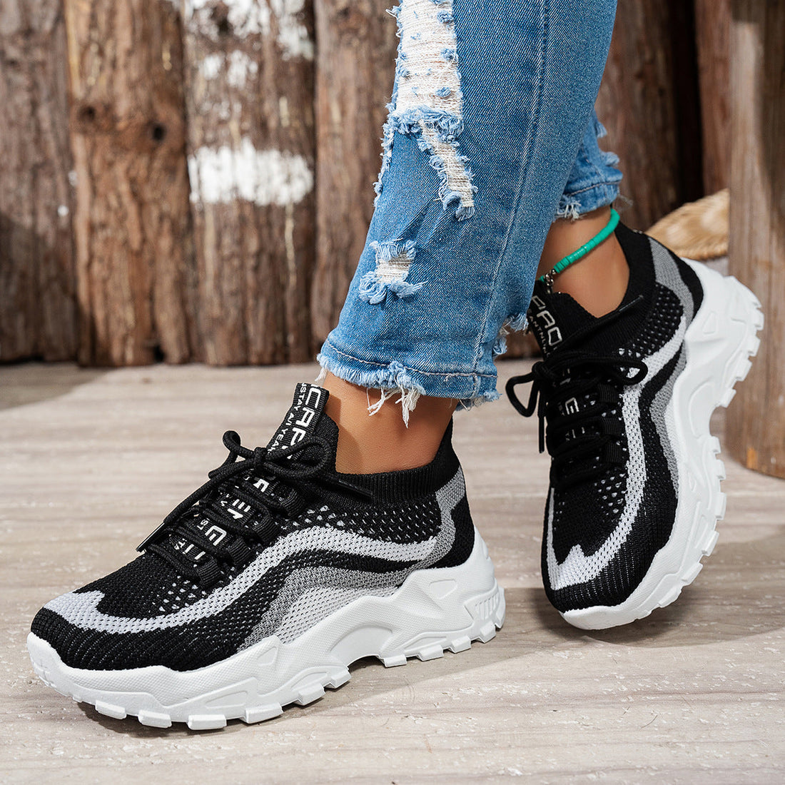 Women’s Lightweight Breathable Casual Knit Sports Sneakers