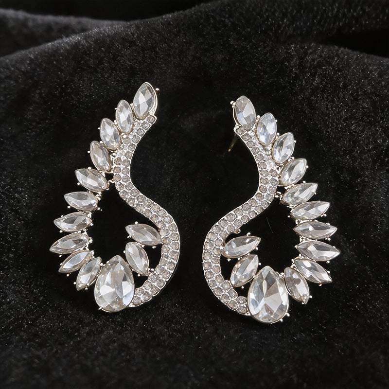 Women Geometric Water Drop Rhinestone Pendant Dangle Stud Earrings,Palace Style Light Luxury Exaggerated Versatile Fashion Statement Jewelry For Party Occasion