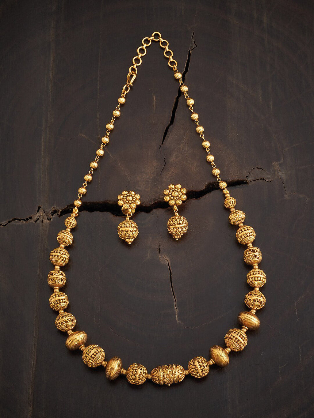 Elegant Gold-Toned Adjustable Jewellery Set for Women