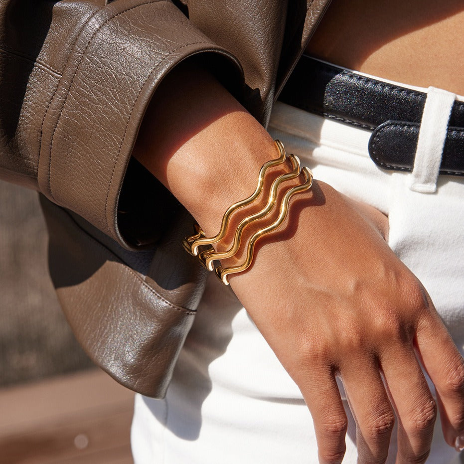 18K Gold Wave Bracelet - Sculptural Ocean Inspired Wristwear
