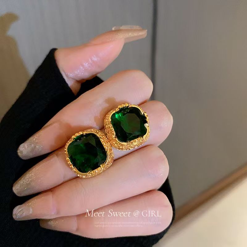 Emerald Stud Earrings in Silver, Elegant Minimalist Fine Jewelry