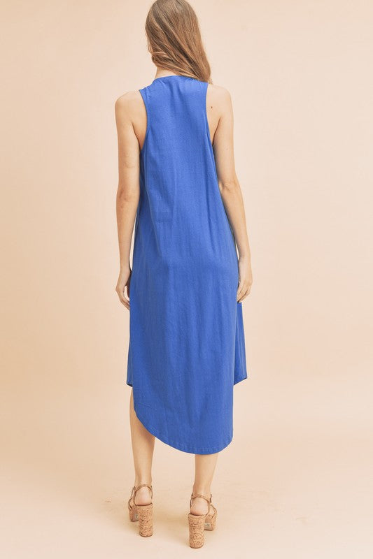 Sleeveless V-Neck Midi Dress with Front Pleat Detail
