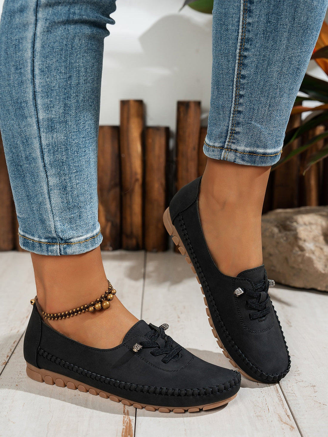 Women's Comfortable Soft PU Leather Casual Walking Flats - Image 4