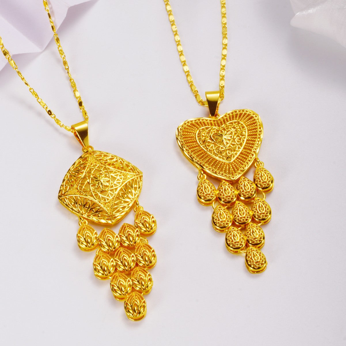 Huixing Copper Gold-Plated Dubai Cut Out Necklace Earrings Set Indian Bridal Necklace Jewelry Jewelry Set
