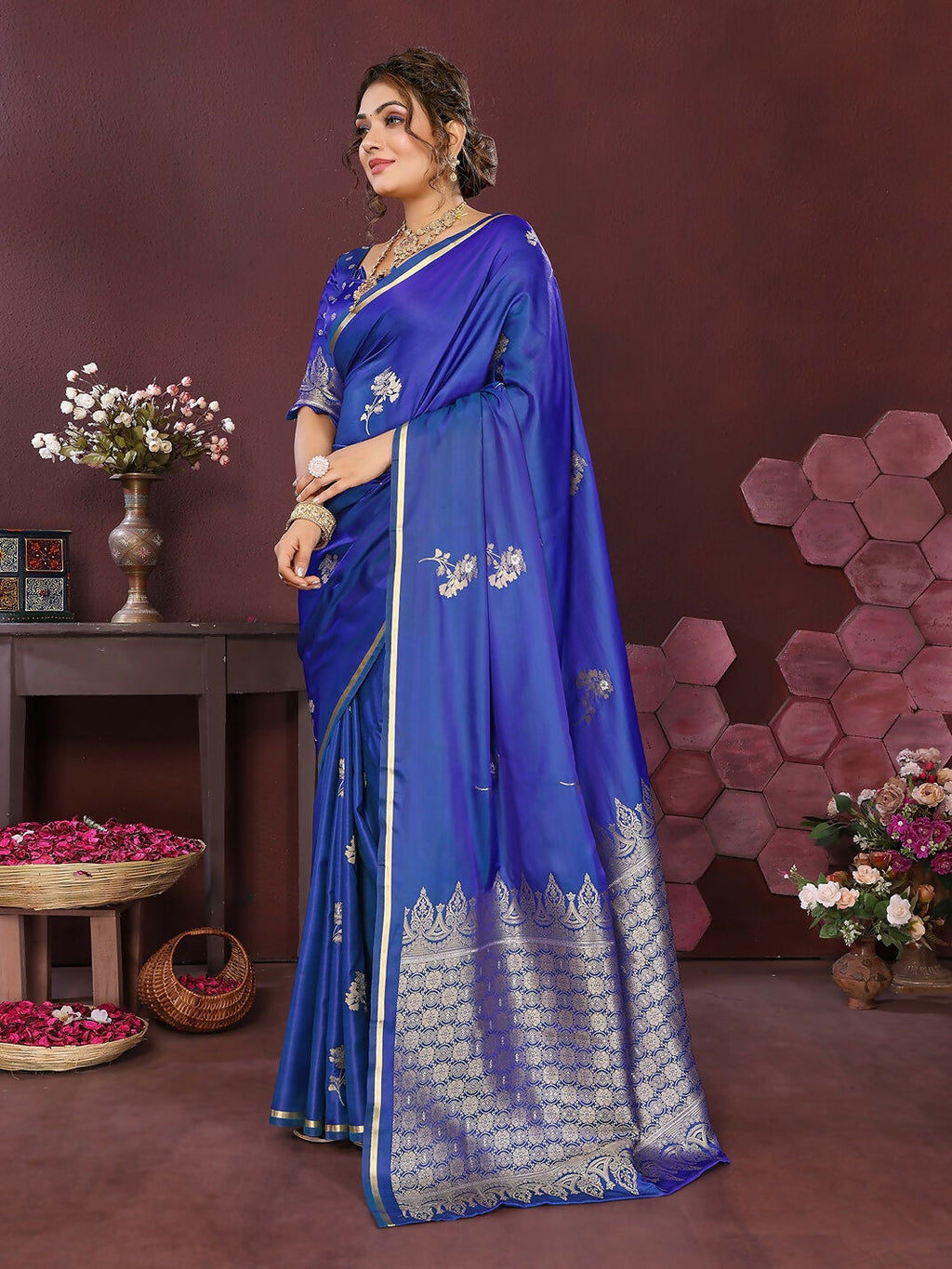 Blue Floral Banarasi Silk Saree with Unstitched Blouse Piece