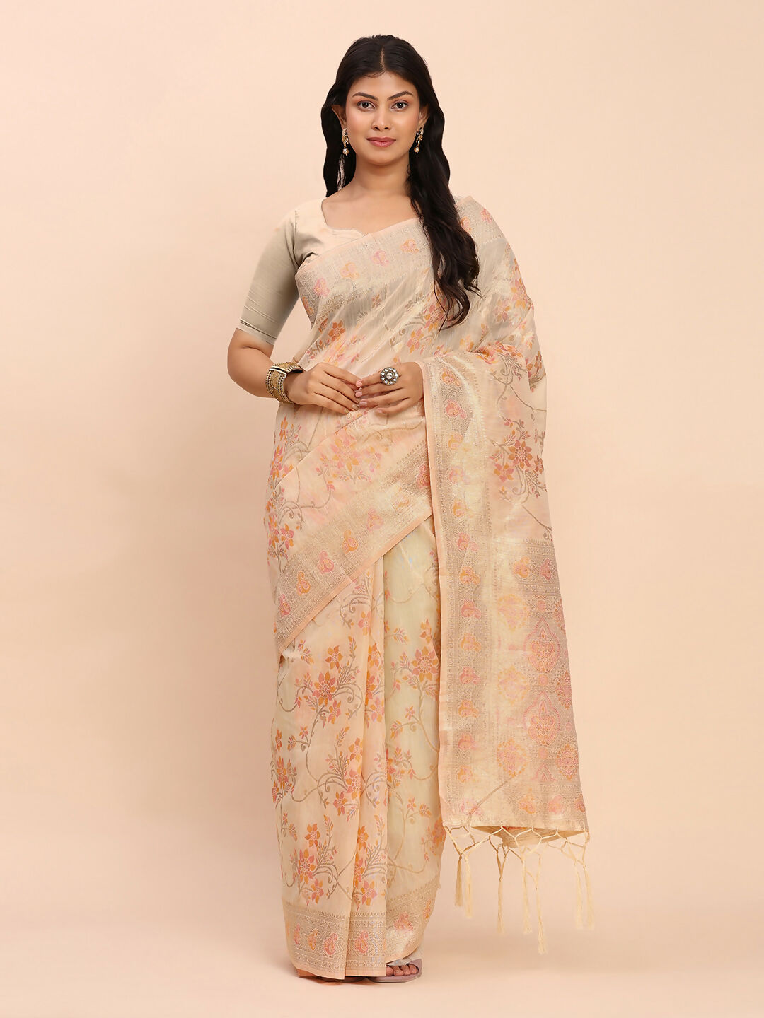 Elegant off white linen cotton saree with matching blouse piece