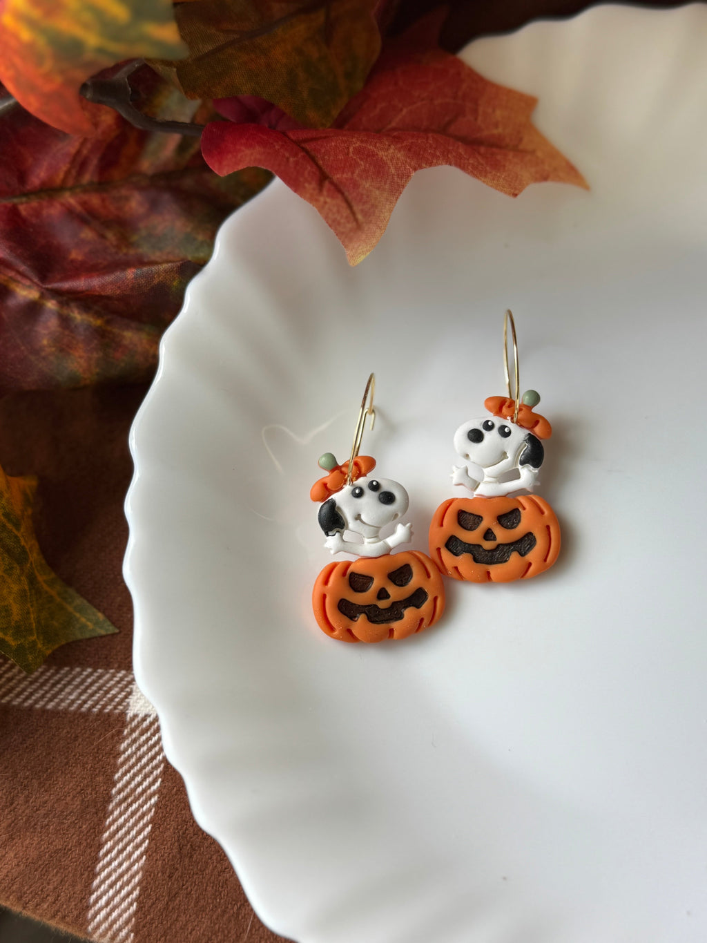Jack-O-Lantern Dogs