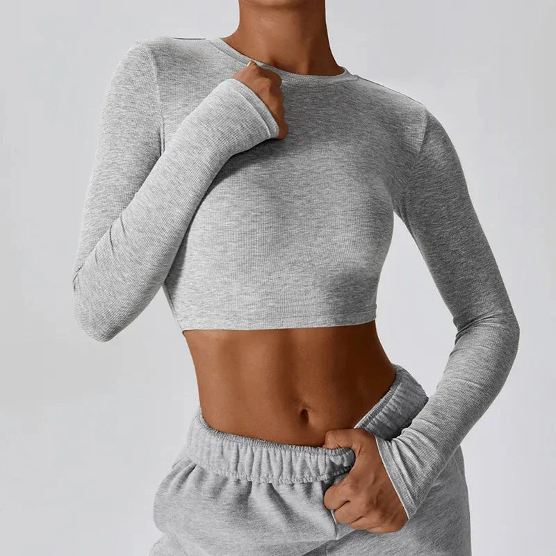 Women's Slim Fit Long Sleeve Yoga Crop Top for Athletic Training