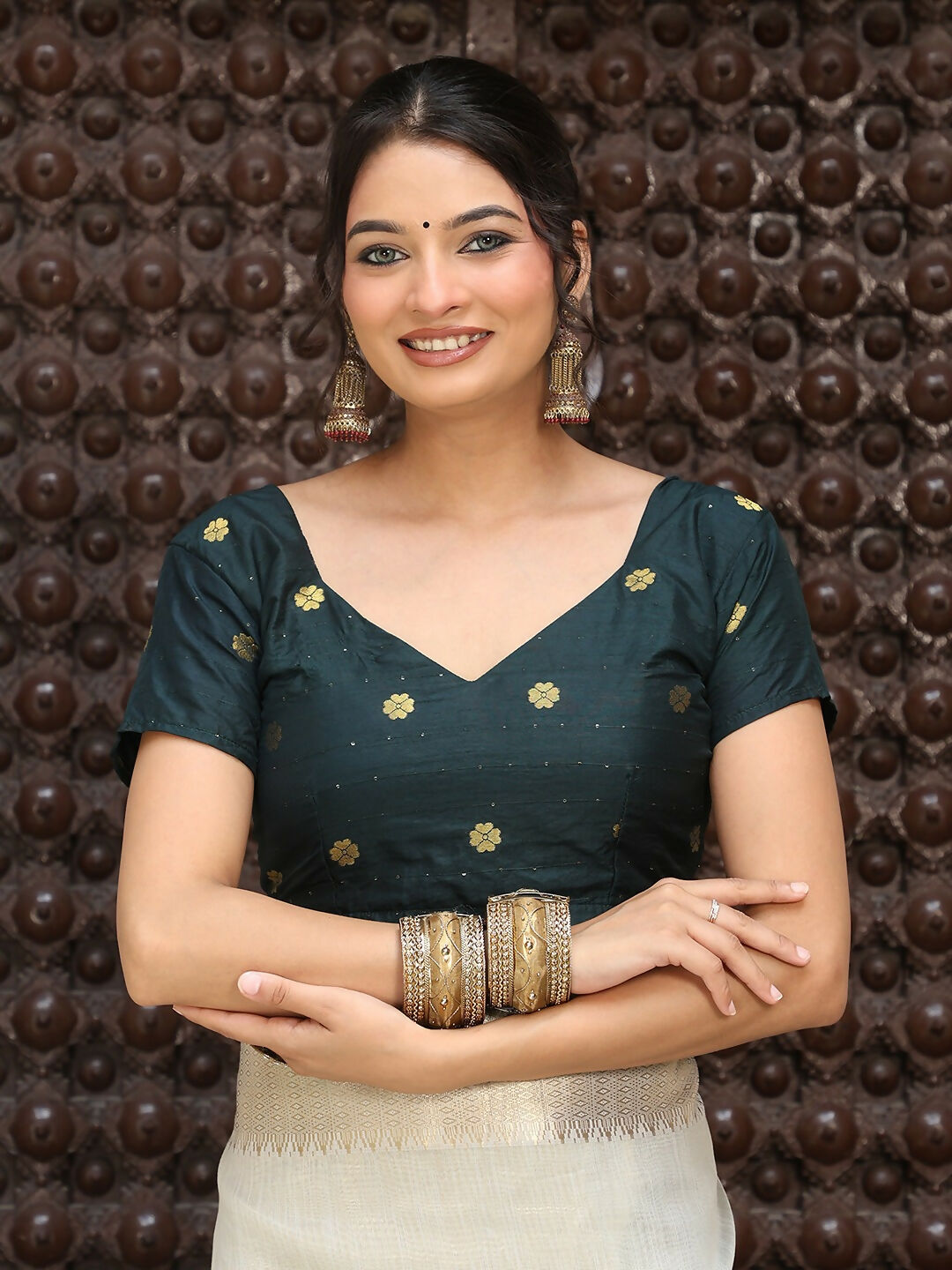 Grey Cotton Saree with Green Blouse Piece