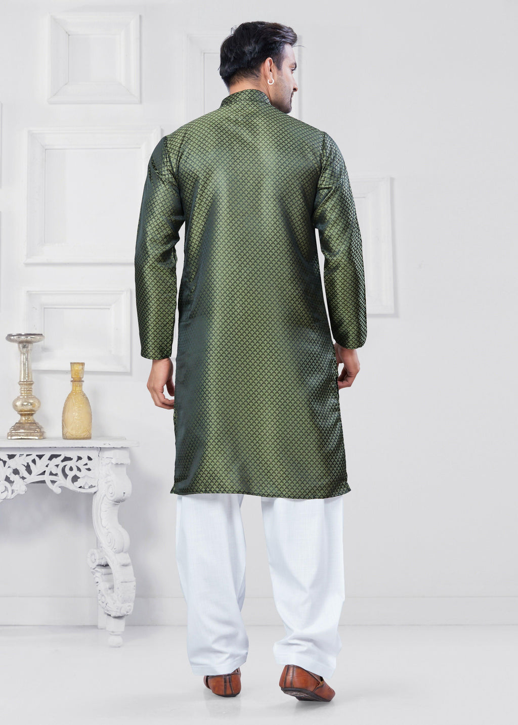 Men's Jacquard Silk Green Printed Kurta Pyjama Set - Traditional