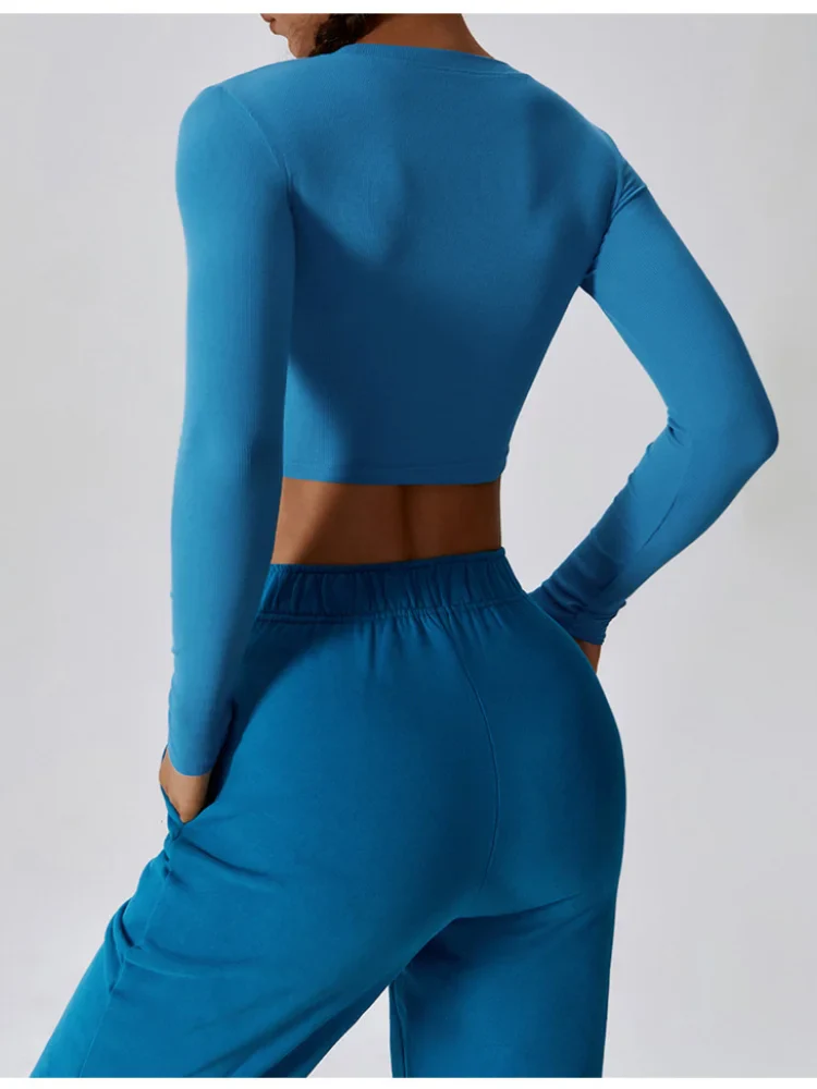 Women's Slim Fit Long Sleeve Yoga Crop Top for Athletic Training