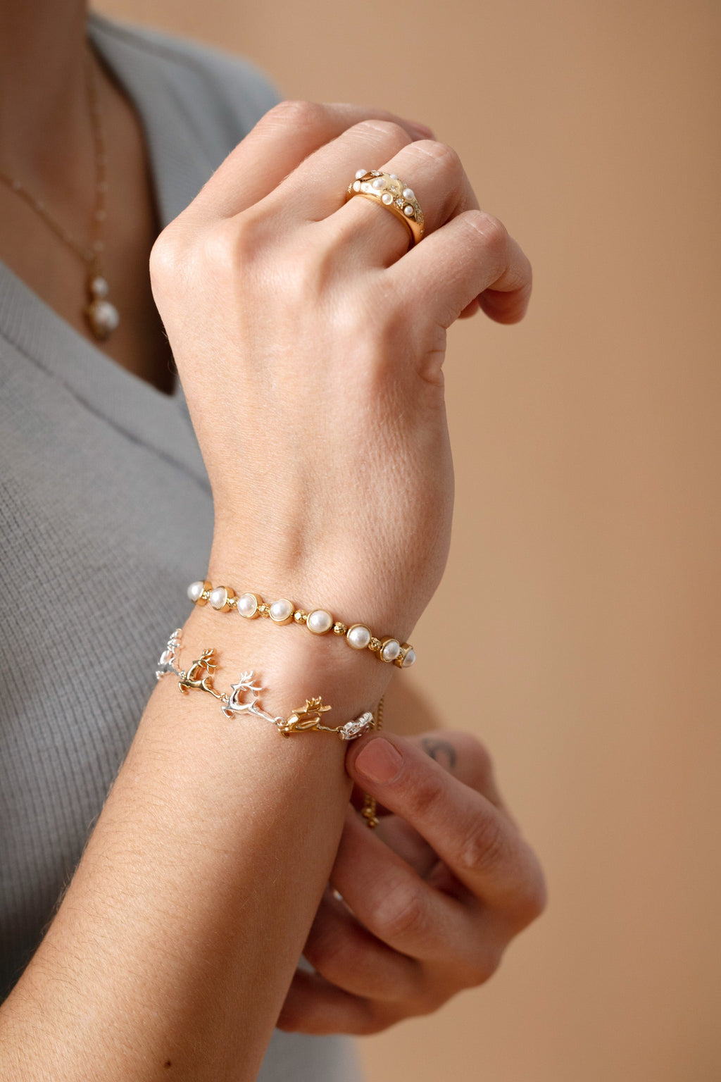 Pearl Bolo Beaded Bracelet with Adjustable Slider Closure