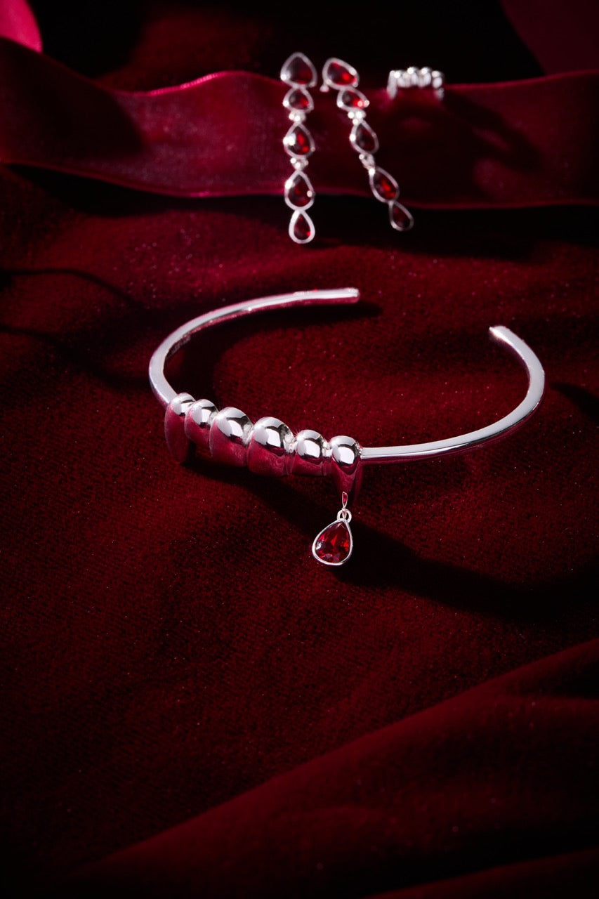 Vampire Teeth Fangs Cuff Bracelet in Silver and Red Gothic Style