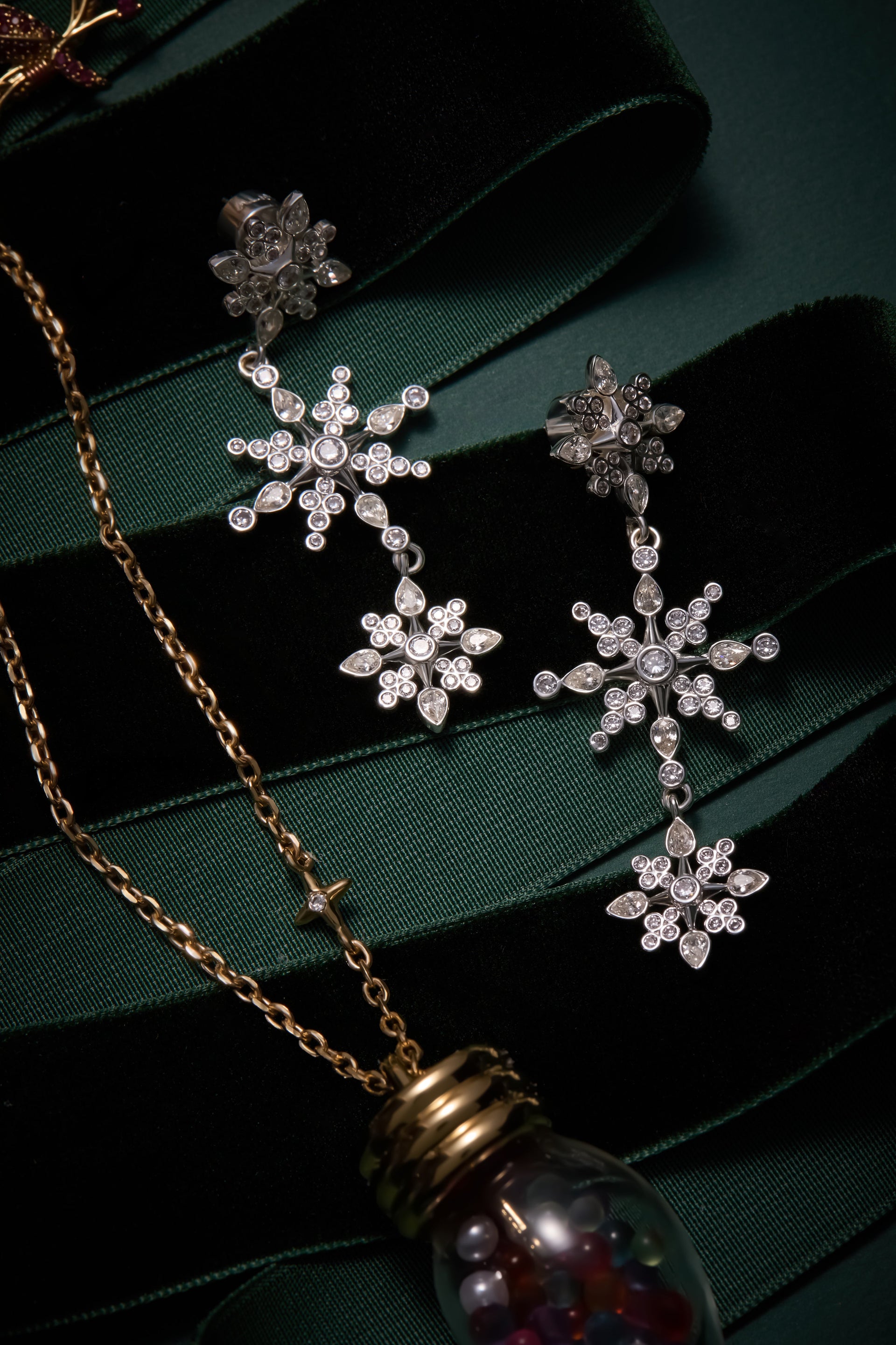 Crystal Snowflake Linear Drop Earrings in Silver and Clear