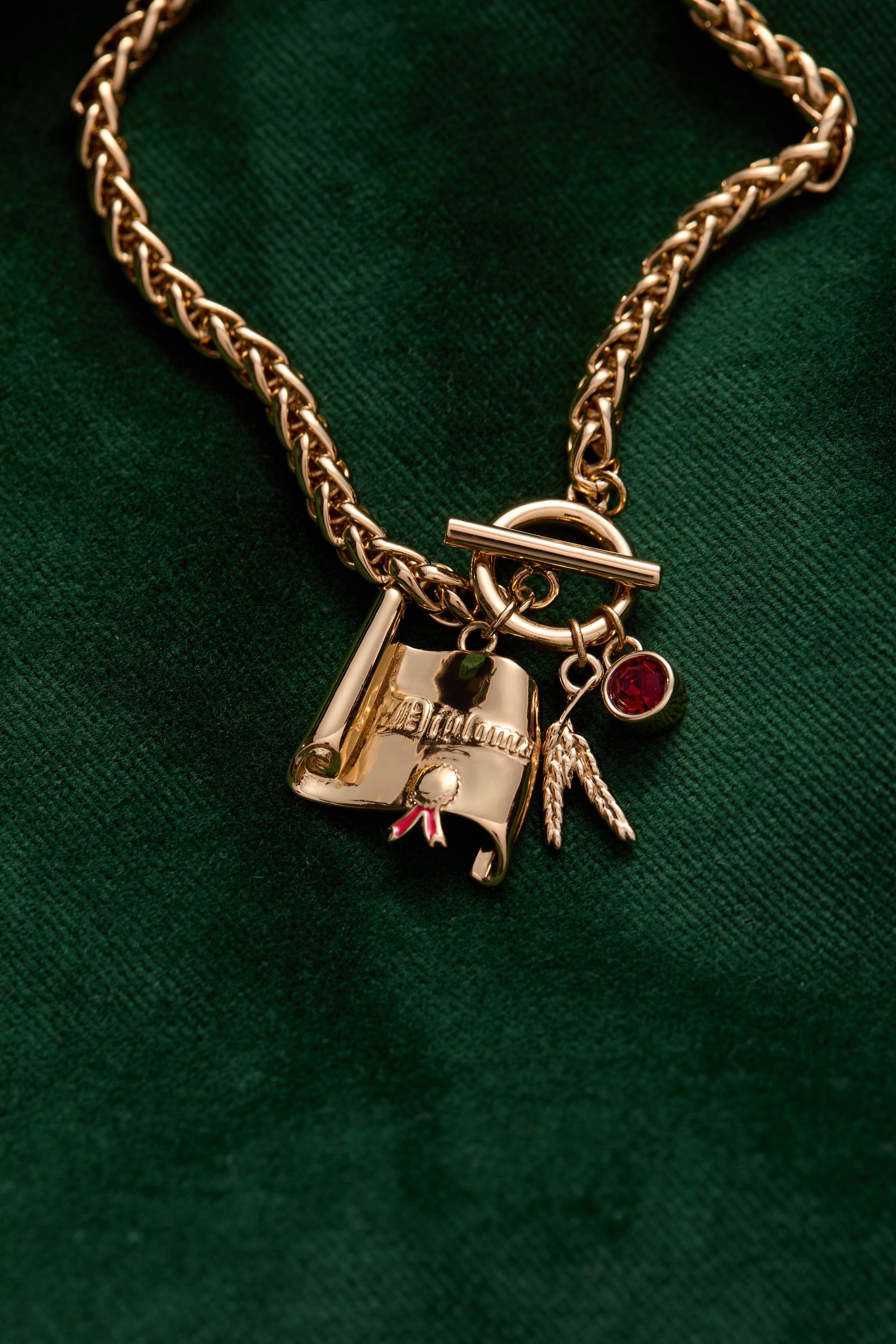 The Wizard of Oz Scarecrow Wheat Chain Toggle Bracelet