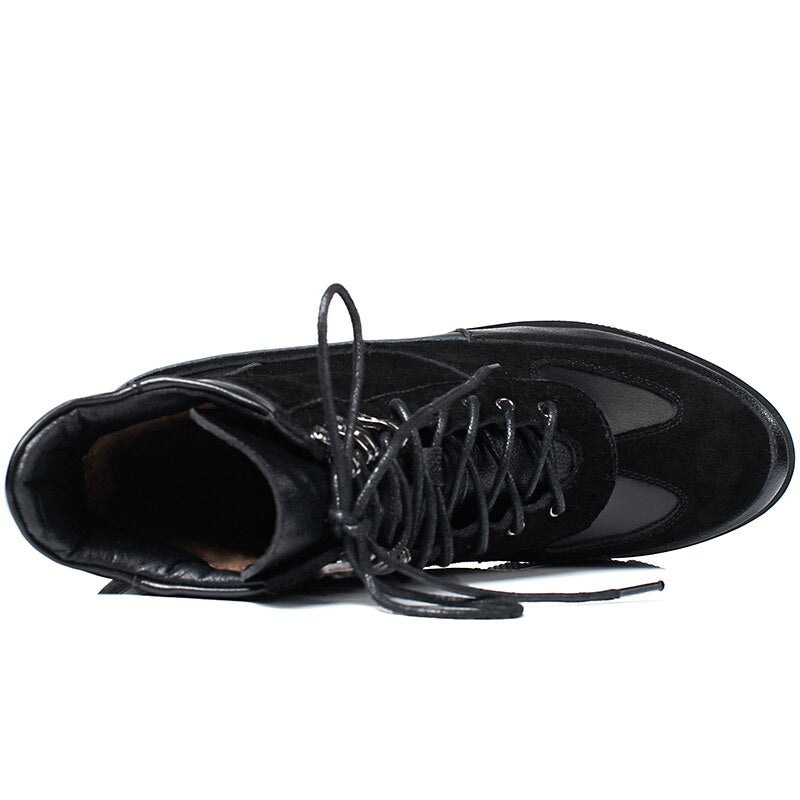 Women's Black Cow Leather Chunky Platform Lace-Up Ankle Boots - Image 3