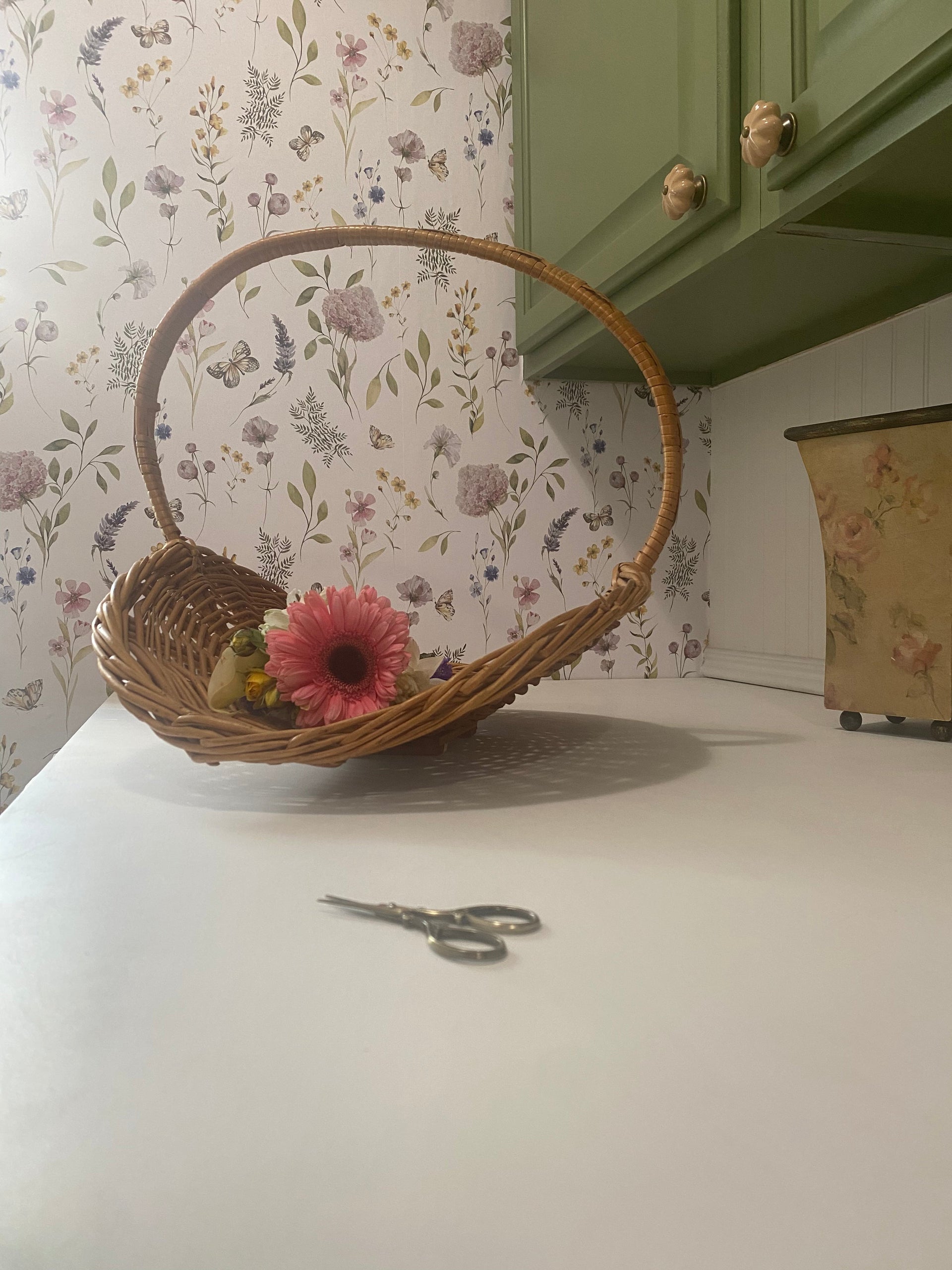Valerie Floral Wallpaper in Sage-Green, Blush-Pink & Lavender