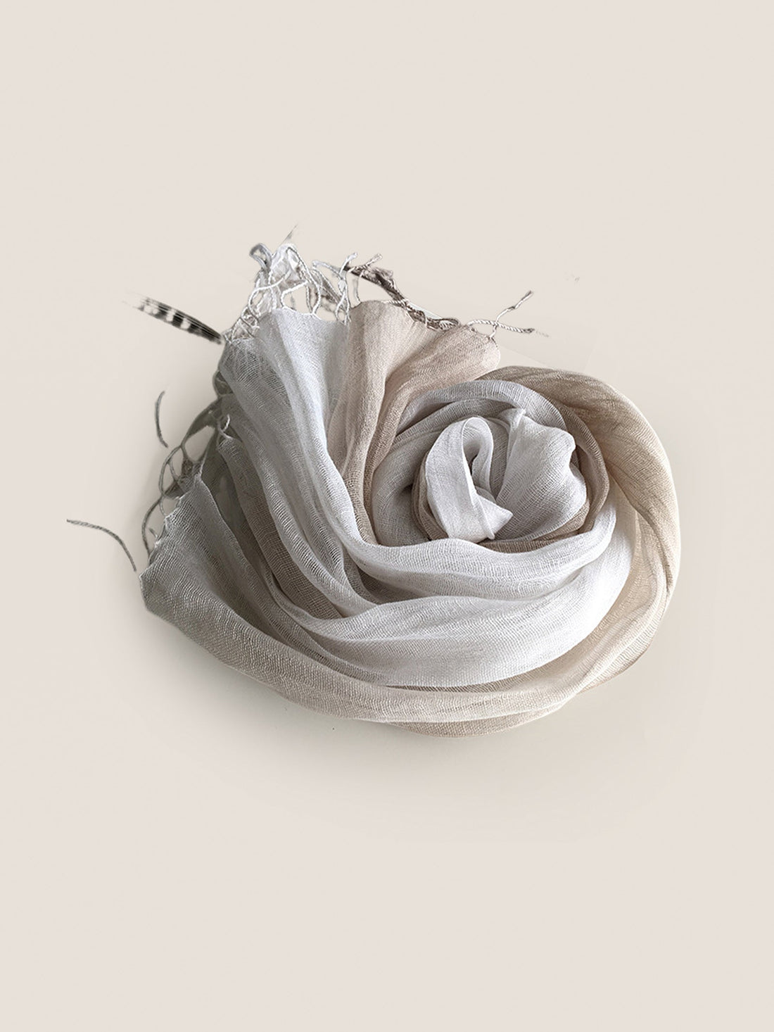 100% Linen Gradient Fringed Light Scarf