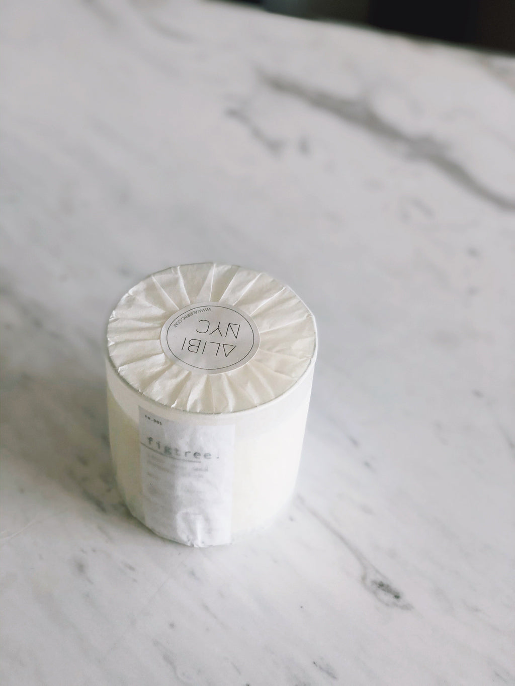 CANNABIS & HEMP | 100% SOY WOODEN WICK CANDLE