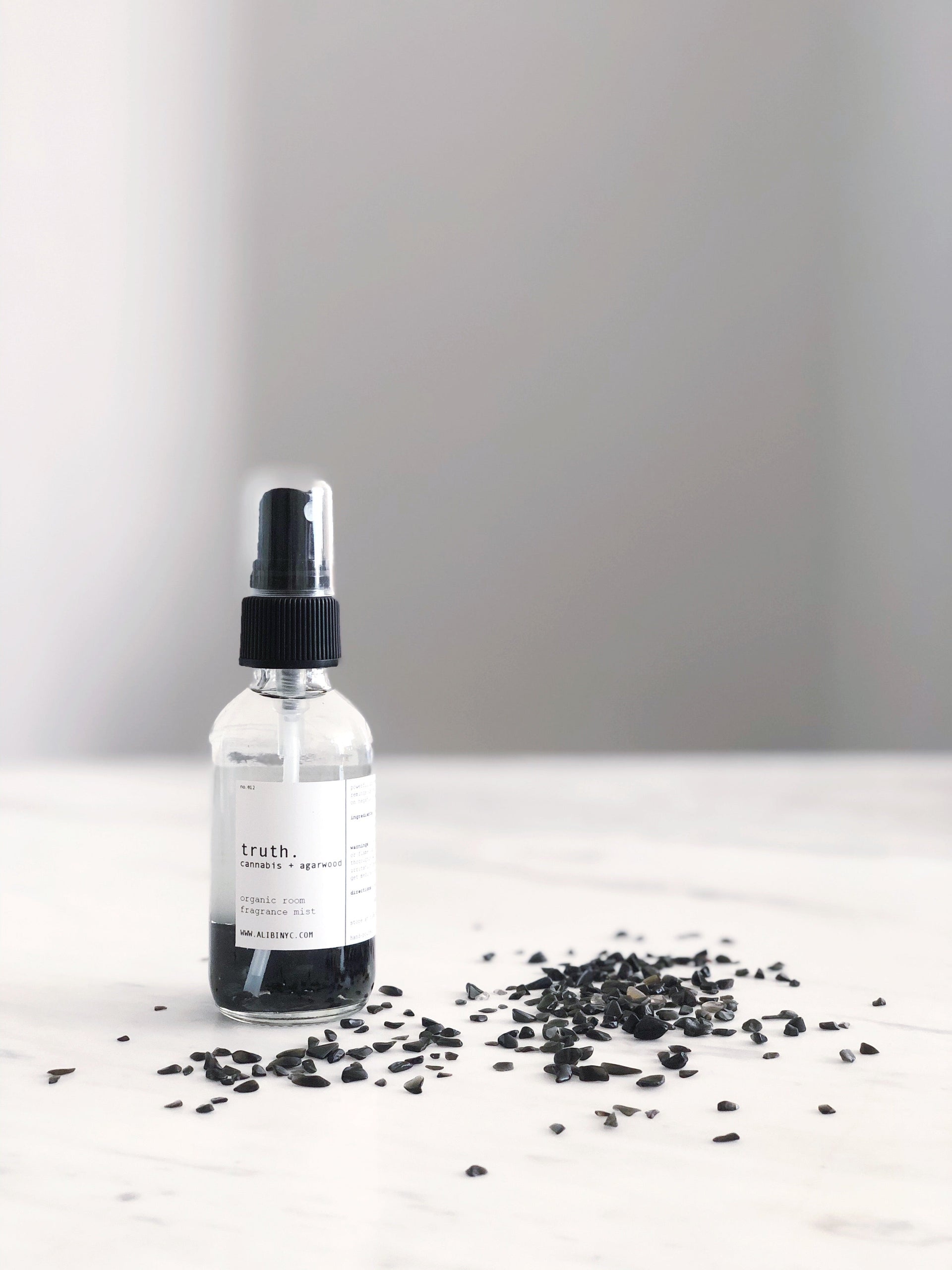 TRUTH | CANNABIS + AGARWOOD ORGANIC ROOM FRAGRANCE MIST