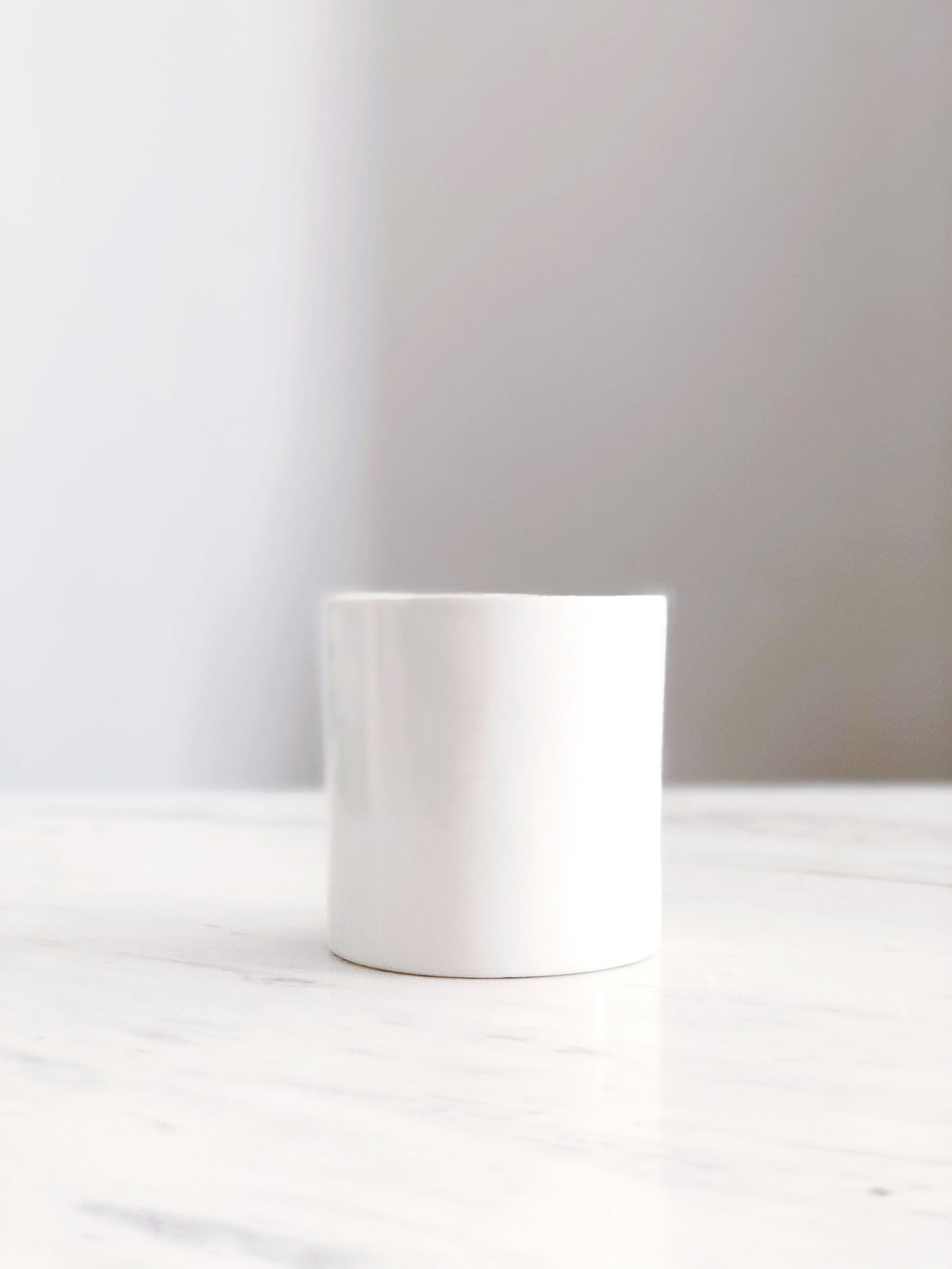 Yuzu Blossom and Hinoki Scented Virgin Coconut Creme Wax Candle - Image 3