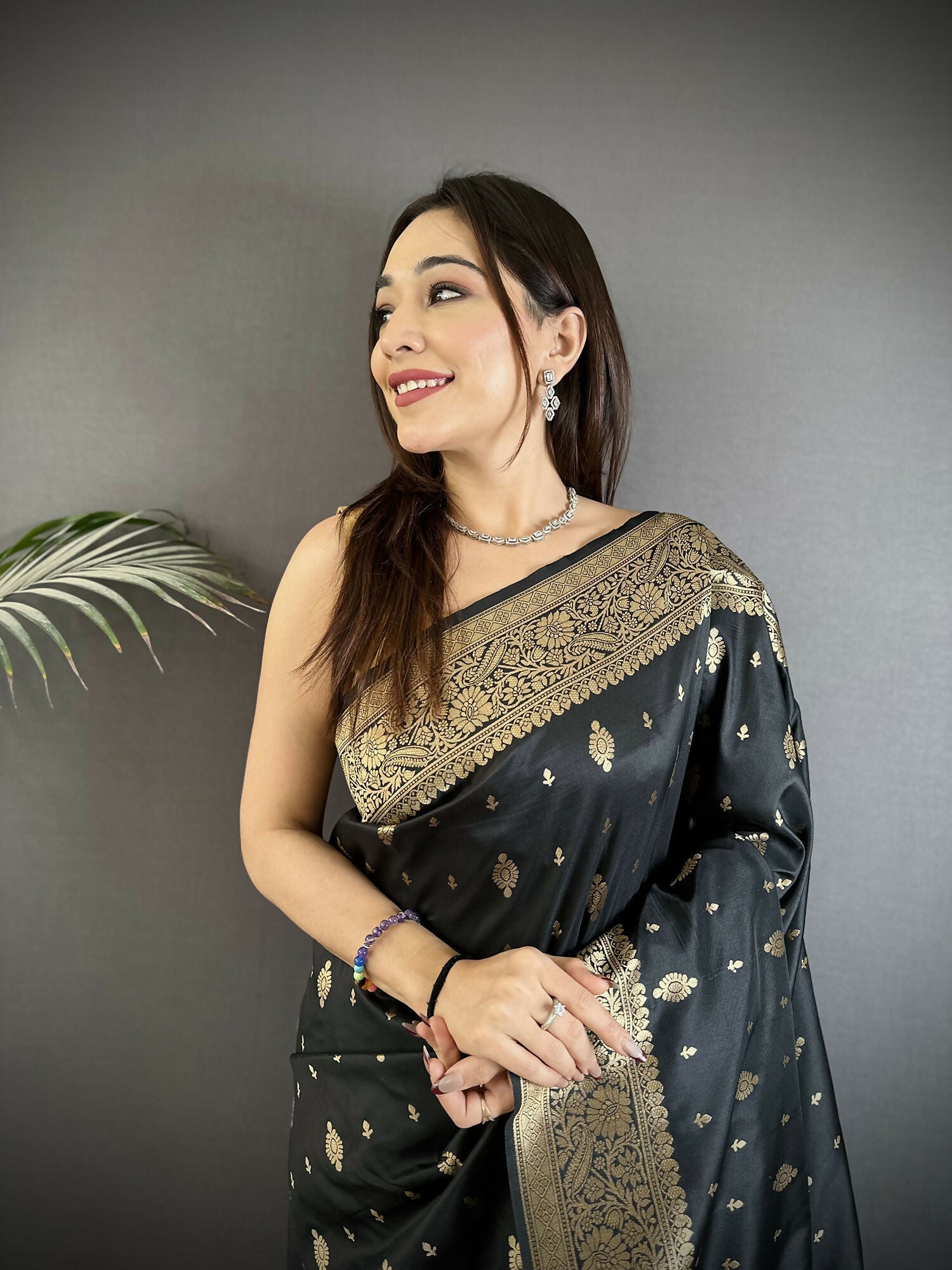 Black Lichi Silk Banarasi Saree with Zari Weaving Motifs