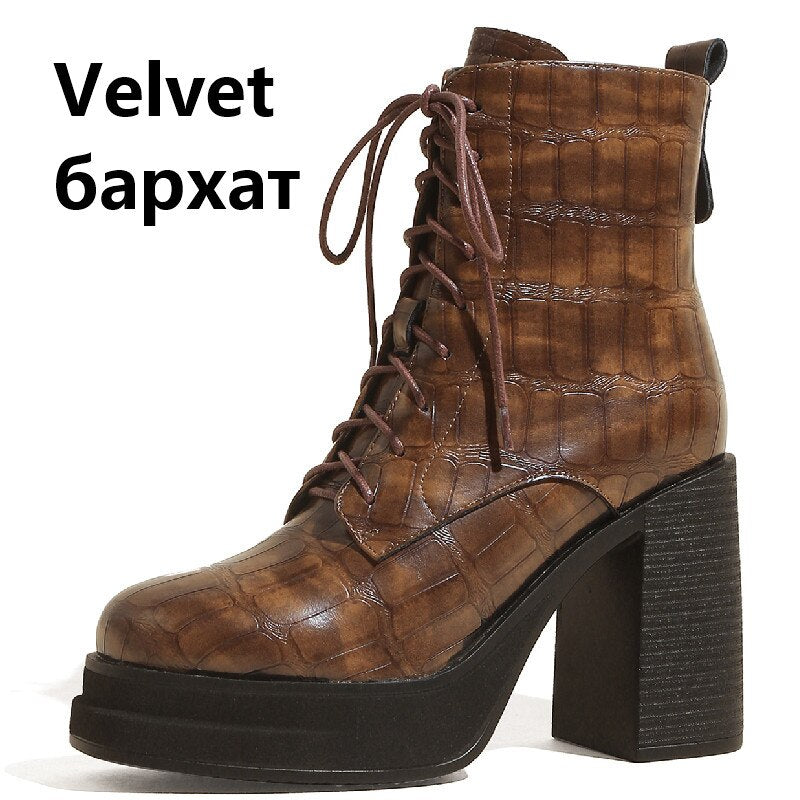 Women's Retro Fashion Embossed Chunky Heel Ankle Boots - Image 33