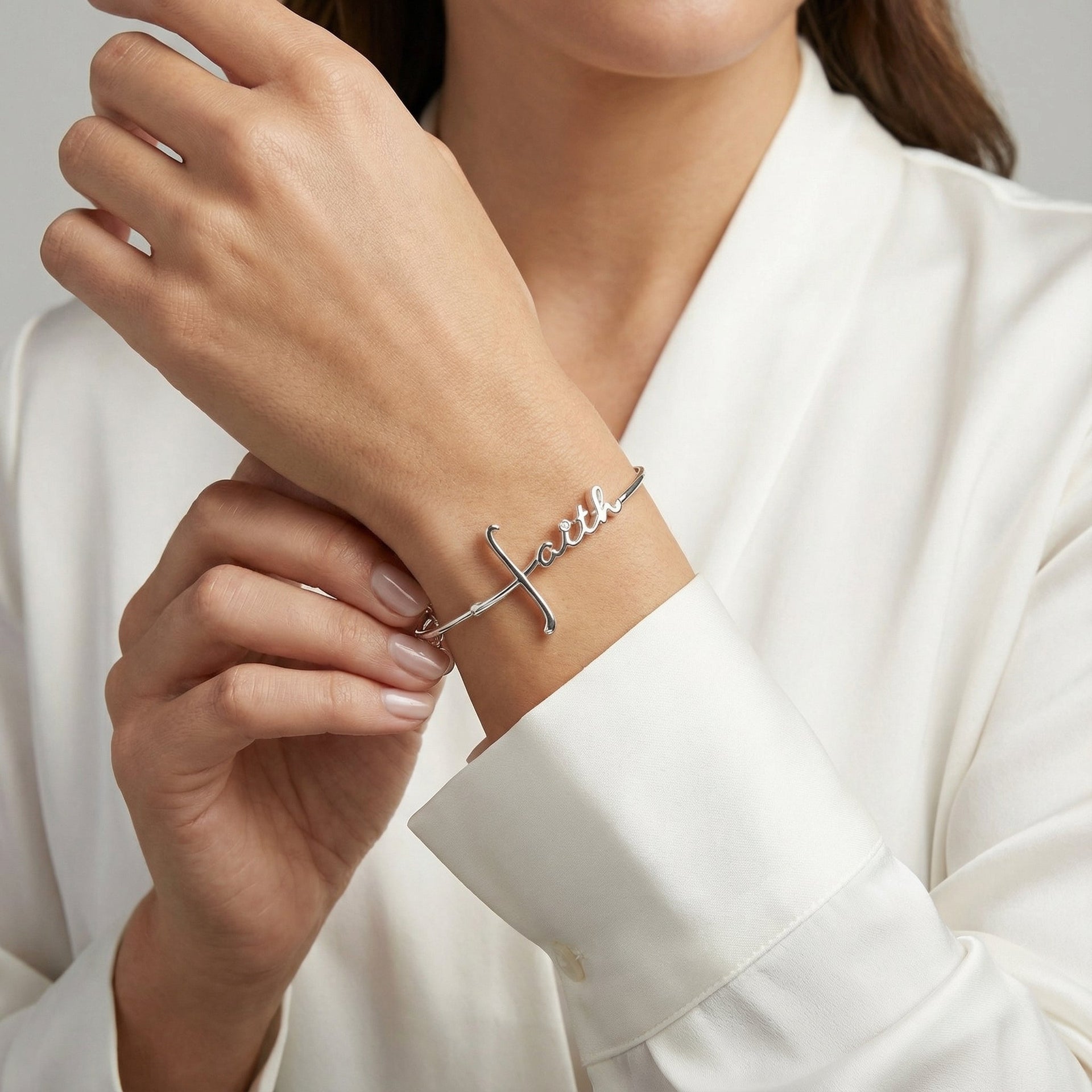 Faith In-Line Expandable Wire Bangle Bracelet with Cross Detail