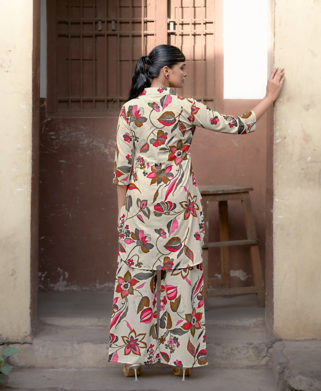 Prazu Fashion Cream Khadi Cotton Floral Printed Co-Ord Set