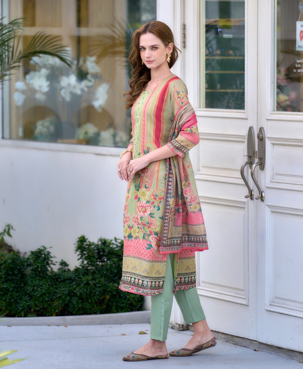 Light Green Silk Blend Designer Salwar Suit