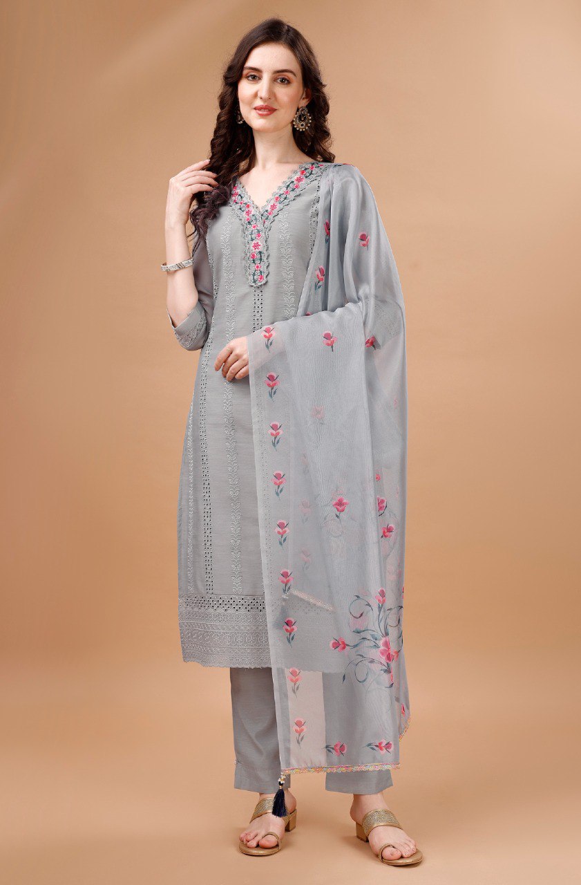 Close up of Light Grey Chanderi Silk Kurta with intricate Chikankari embroidery